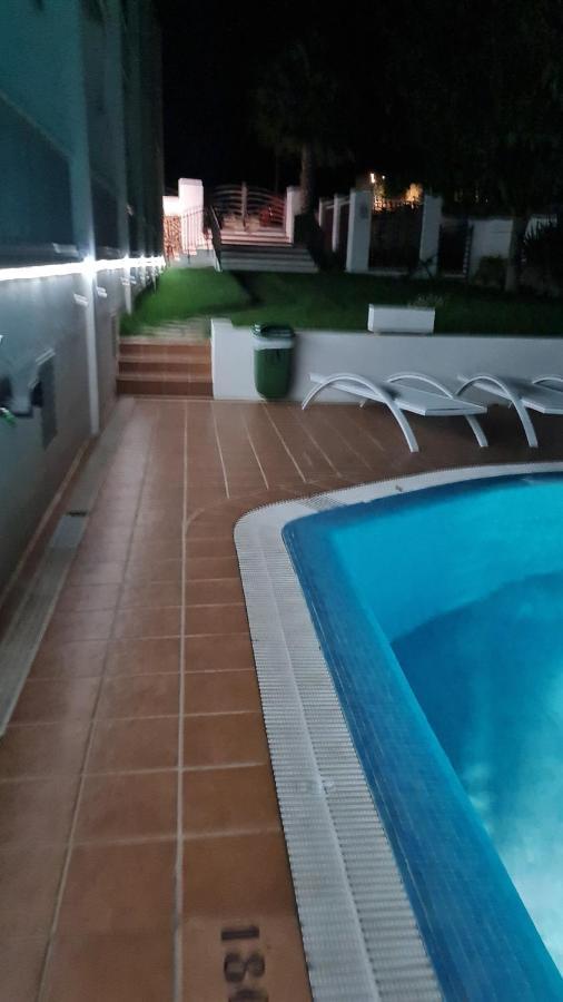 Hostal S'Algaret فورنيلس المظهر الخارجي الصورة