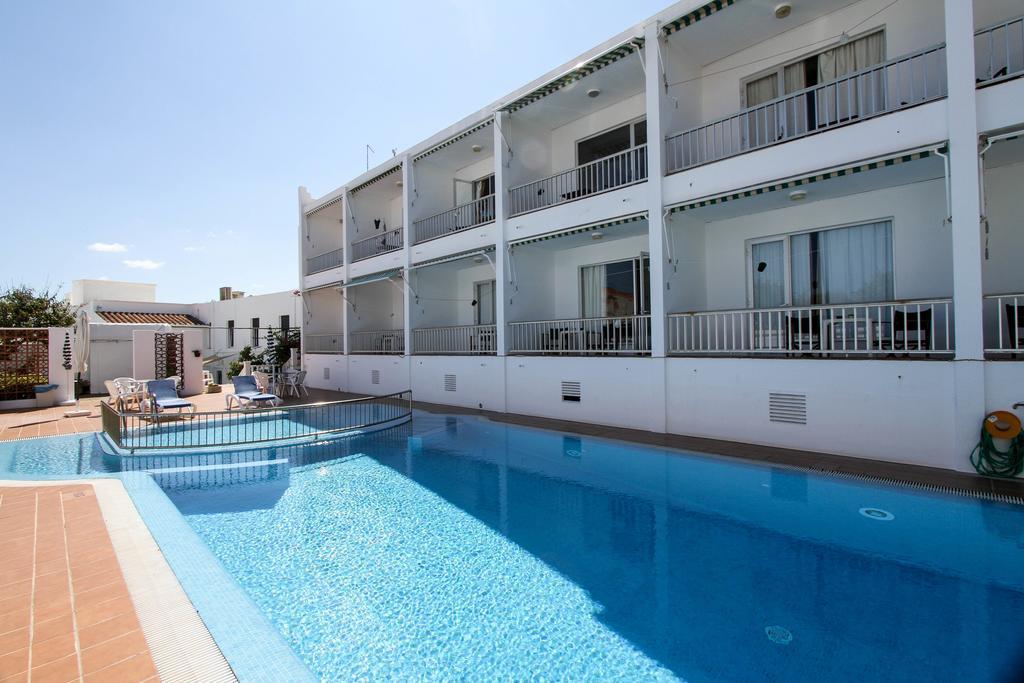 Hostal S'Algaret فورنيلس المظهر الخارجي الصورة