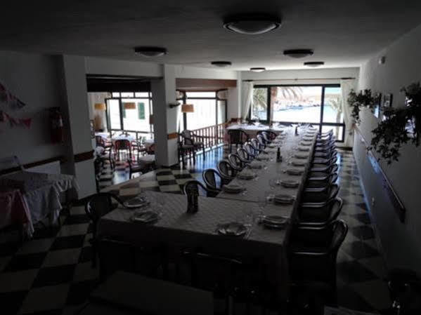 Hostal S'Algaret فورنيلس المظهر الخارجي الصورة